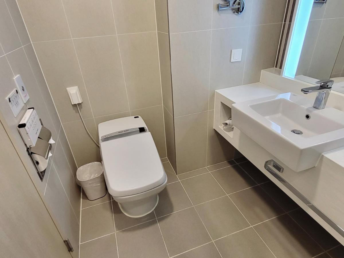 Hotel Tour Incheon Airport Hotel & Suites Εξωτερικό φωτογραφία