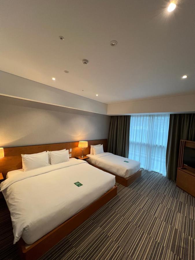 Hotel Tour Incheon Airport Hotel & Suites Εξωτερικό φωτογραφία
